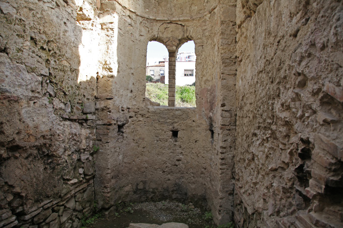chapel at the Amfiteatri i Durrësit