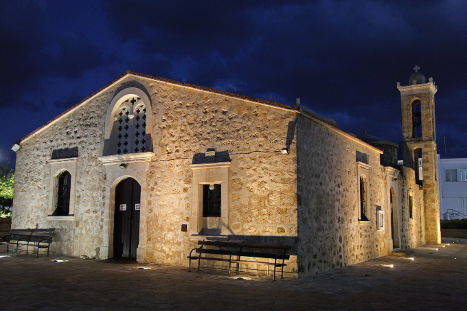 uec_cy_yeroskipou_church_agia_paraskevi_facade