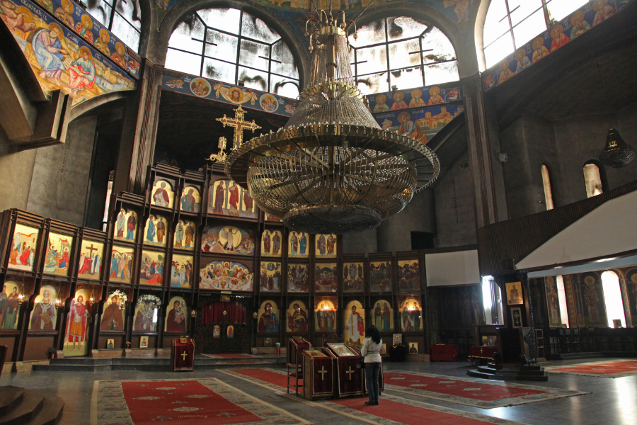 iconostasis of Sobor of Saint Kliment of Ohrid in Skopje