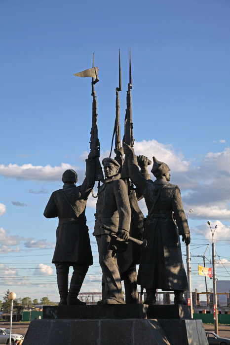 monument in Arkhangelsk celebrating the failure of the foreign interventionists to save Russia from the horrors of Bolshevism