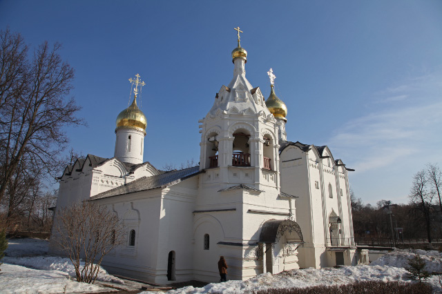 Pyatnitskaya and Presentation Churches from 1547 day