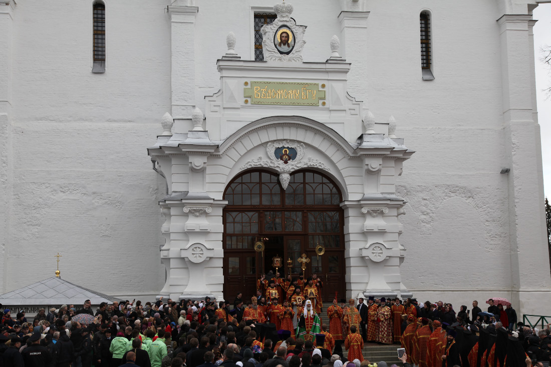 Assumption Cathedral and people and patriarch