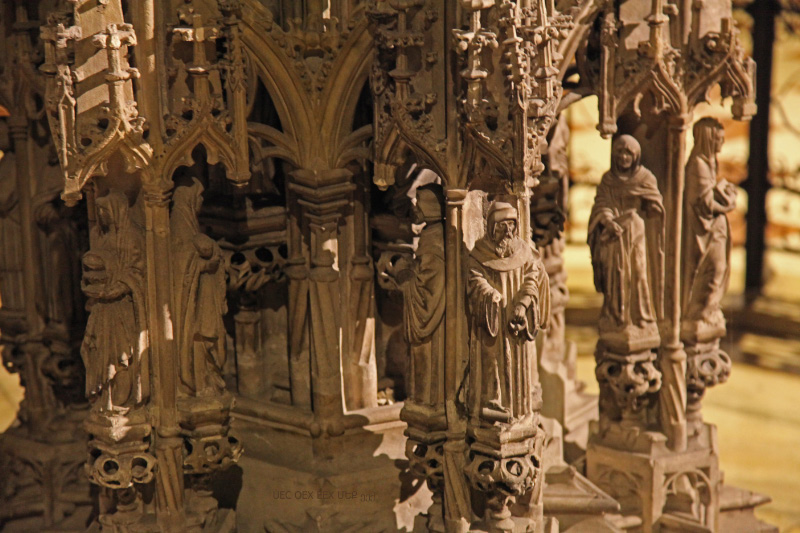 detail from pulpit in Stephansdom