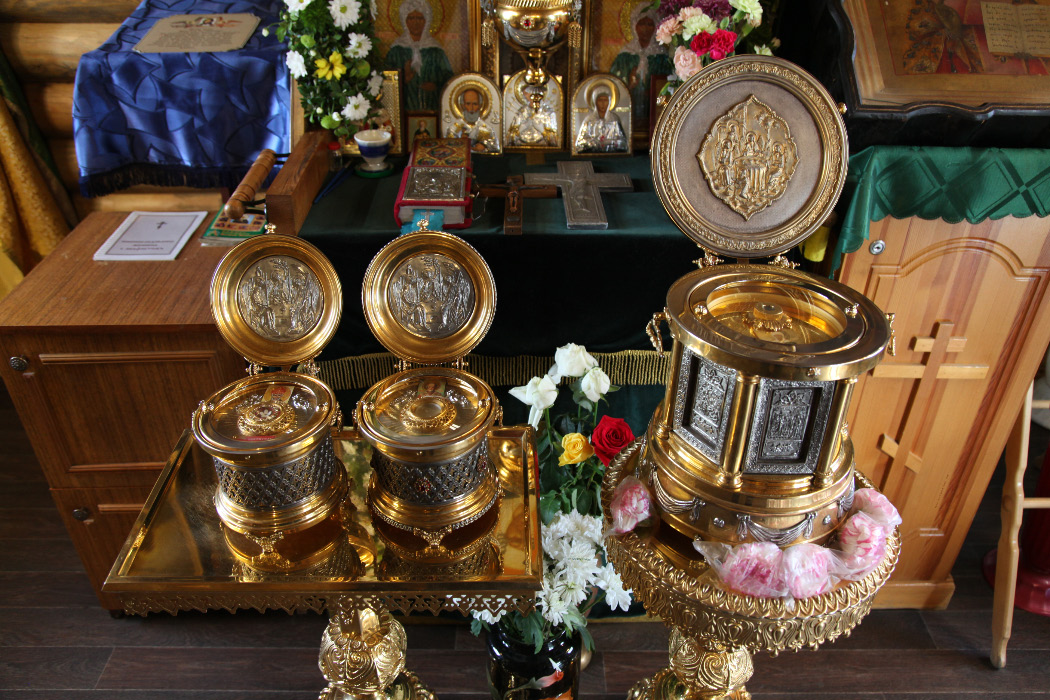 SS. Ambrosius – Nicolaus – Maurus – Placidus – Matrona